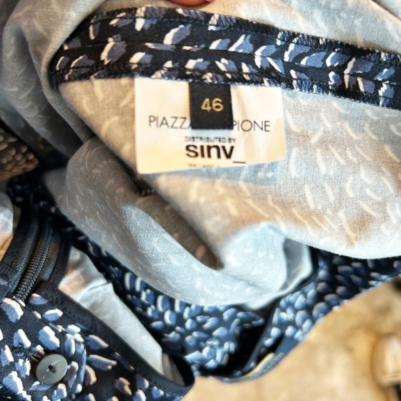 Piazza Sempione Blue and White Patterned Pants Size 10 - Picture 10 of 13